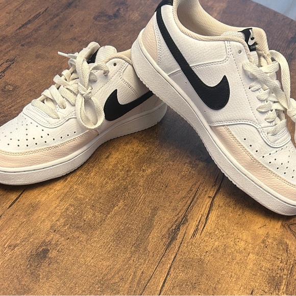 Nike Shoes - Nike Air Force 1 Low ‘07 Essential - Limited Edition